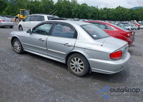 2004 Hyundai Sonata Gls/Lx from USA, damaged, VIN KMHWF35HX4A960494